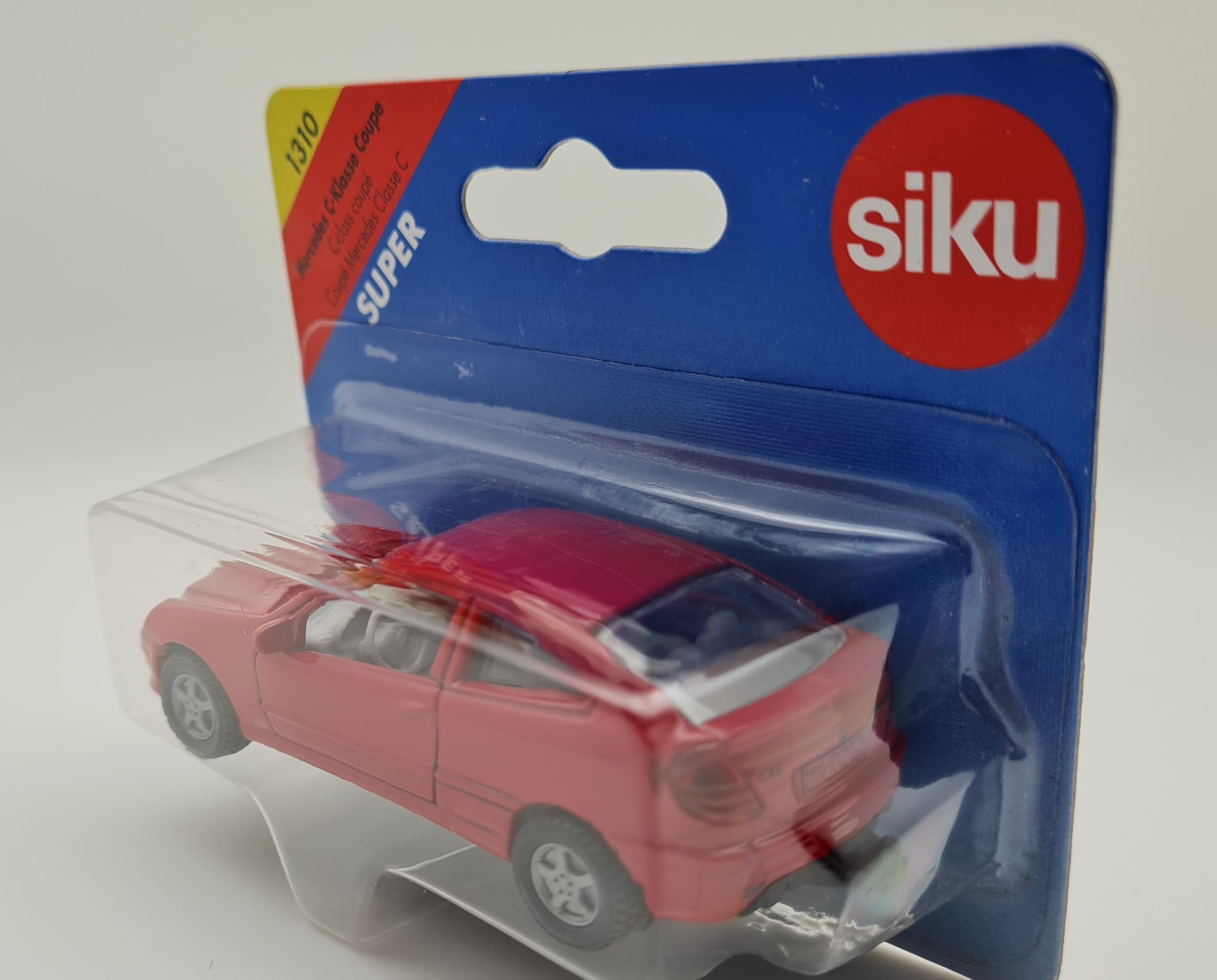 Siku 1310 Mercedes Benz C32 Coupe AMG Colour Red: Amazon.de: Toys